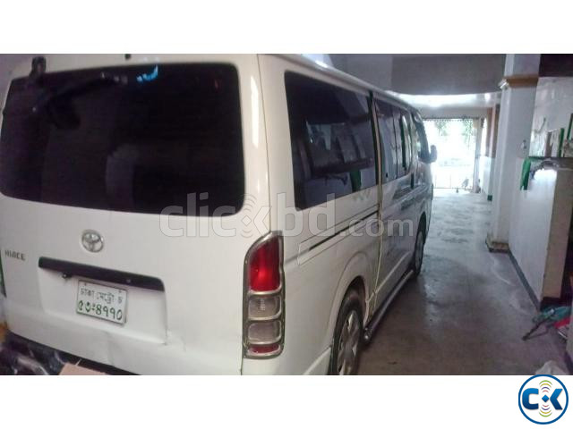 Toyota Hiace DX white 2005 duel Ac CNG 120 ltr sell large image 1