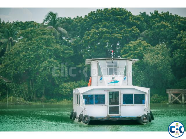 Solar electric boat and ferries large image 2