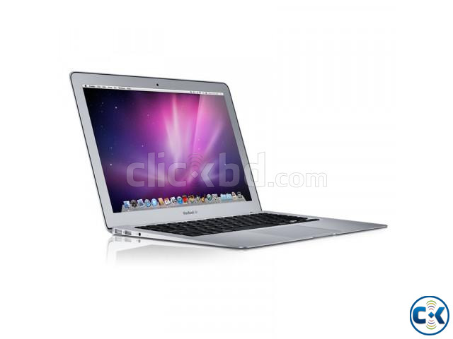 Apple MacBook Air Core i7 13 8GB 128GB large image 0