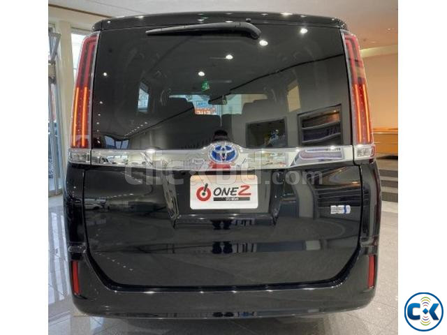 TOYOTA NOAH 2017 BLACK large image 2