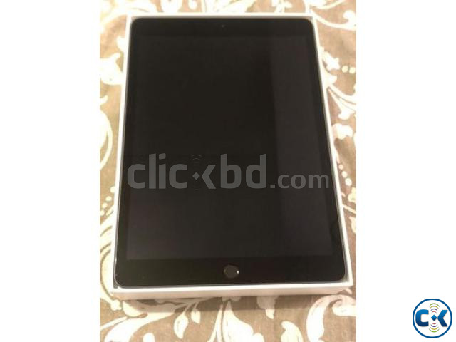 Apple iPad 8th generation 10.2 Inch 32GB New  large image 1