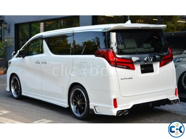 TOYOTA ALPHARD 2018 PEARL - Executive Lounge S large image 1