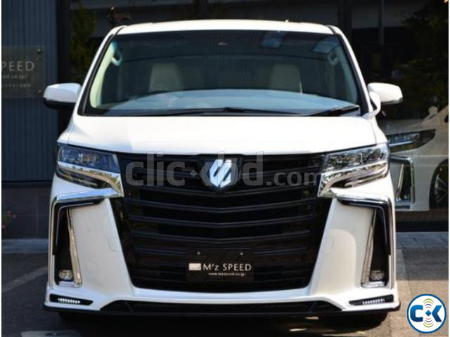 TOYOTA ALPHARD 2018 PEARL - Executive Lounge S large image 3