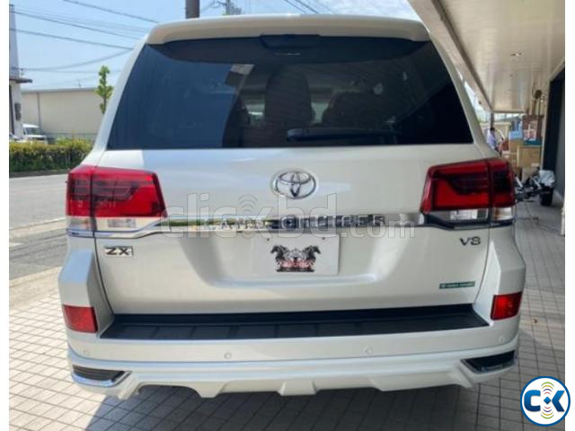 TOYOTA LAND CRUISER 2021 - V8 - PEARL WHITE large image 4