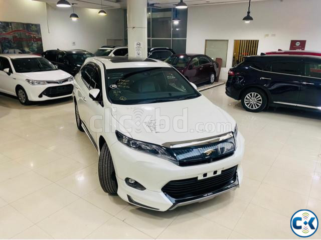 TOYOTA HARRIER ADV PREMIUM NON-HYBRID PEARL 2016 large image 1