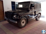 LAND ROVER DEFENDER