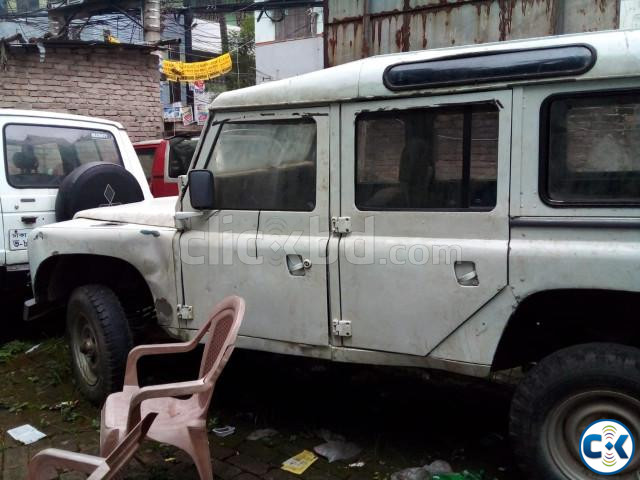 land rover defender large image 1