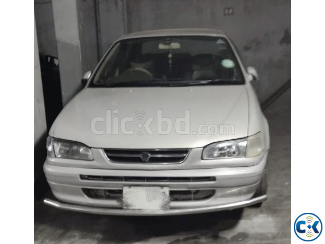 Toyota Corolla SE Saloon 110 large image 0