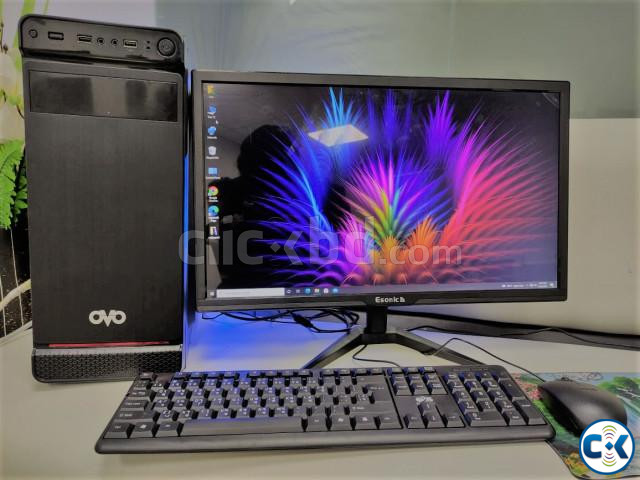 Intel Core i3 8GB RAM 120GB SSD 2GB Built-In Graphics With 2 large image 1