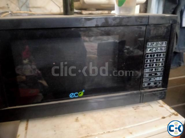 ECO Microwave with convection large image 0