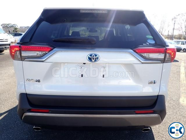 Toyota RAV4 G Package 2019 large image 2