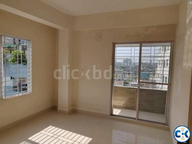 Flat Rent at Uttar Badda large image 1