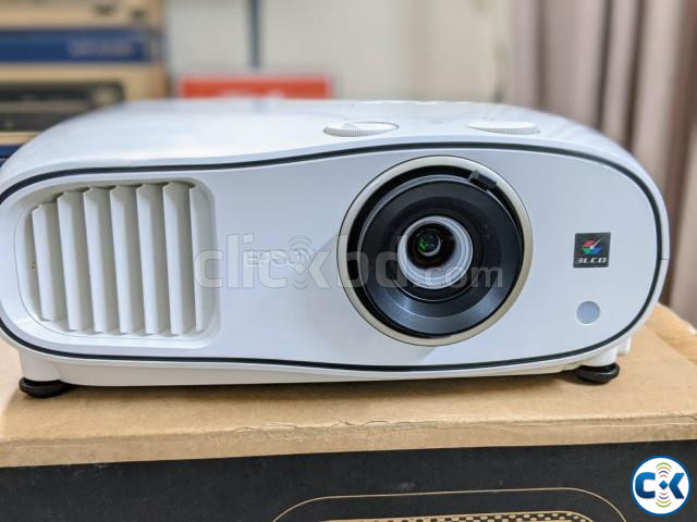 EPSON EH-TW6700 FULL HD 3D HOME THEATER PROJECTOR large image 3