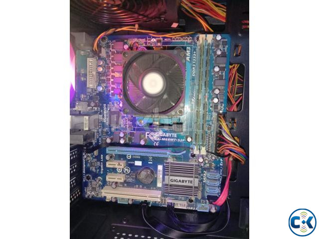 Gigabyte M68 AMD Motherboard Gaming PC large image 1