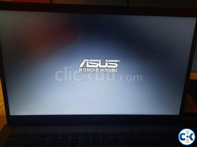 Asus laptop for sell Core i5 8th Gen QUITE NEW  large image 3