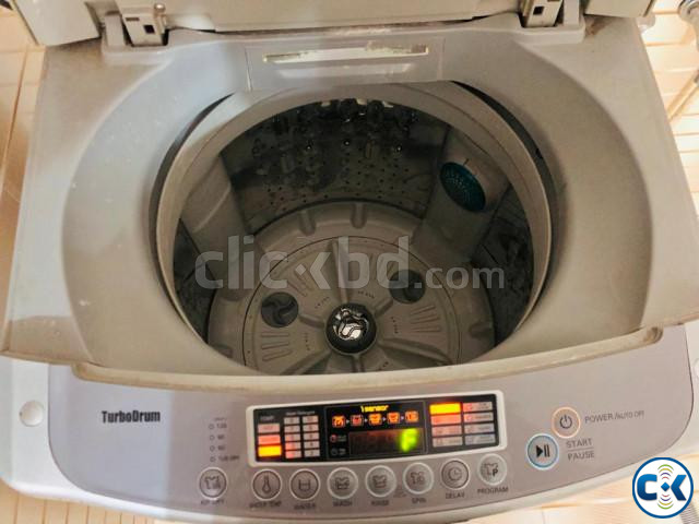 Lg Turbo Drum Washing Machine large image 2