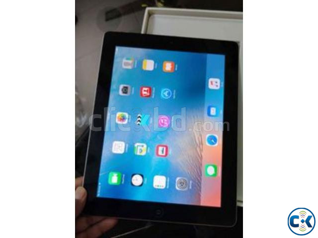 Apple ipad 3 model A1430 with retina display large image 3