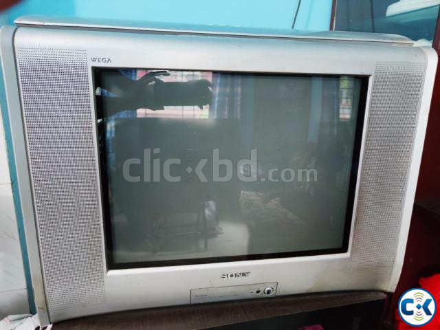 Sony WEGA Trinitron 21 CRT Color TV large image 2