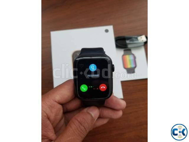 W26 Plus Smart Watch With Apple Logo large image 3
