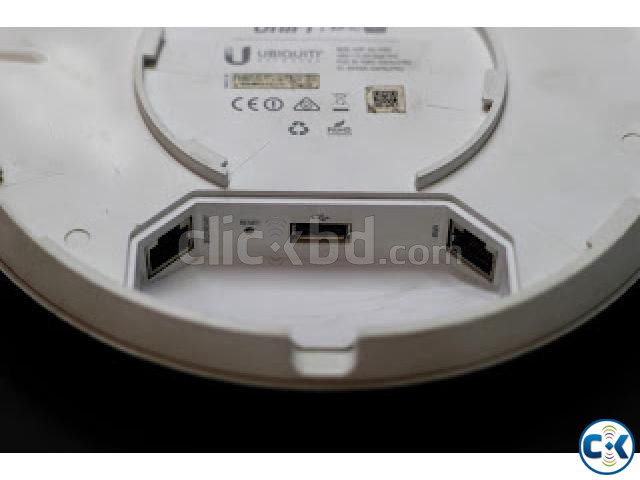 Unifi ap ac pro access point large image 2