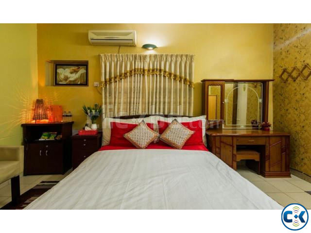 2 Bed Full Furnished Apartment Large per day per night rent large image 1