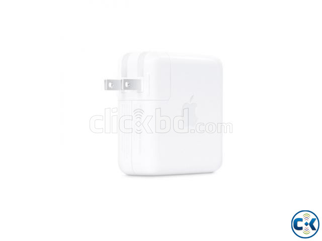 Apple 61W USB-C Power Adapter large image 0