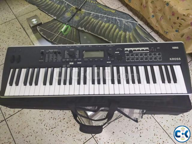 Korg Kross2 61 Keys Synthesizer Keyboard large image 1