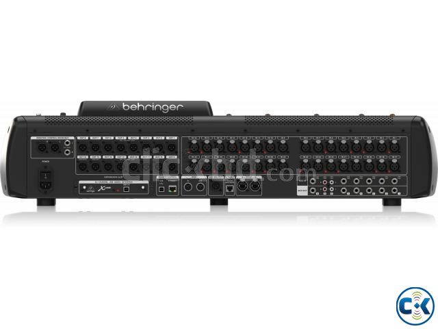 Behringer X32 with flight case large image 3