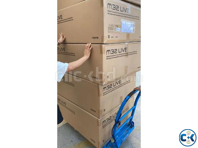 midas M32 LIVE carton pack large image 1