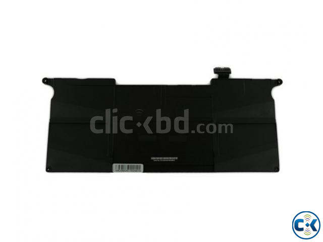 MacBook Air 11 Mid 2011-Early 2015 Battery Replacement large image 2
