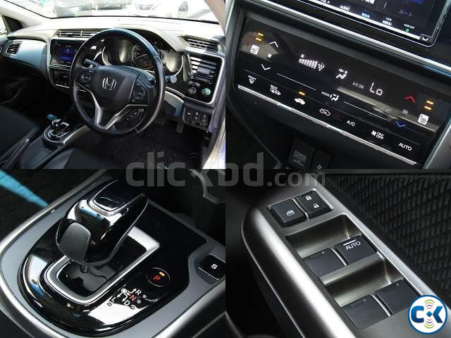 Honda Grace EX Package 2018 large image 1