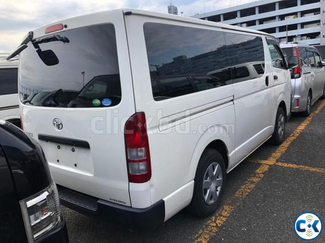 TOYOTA HI ACE DX WHITE 2017 large image 4