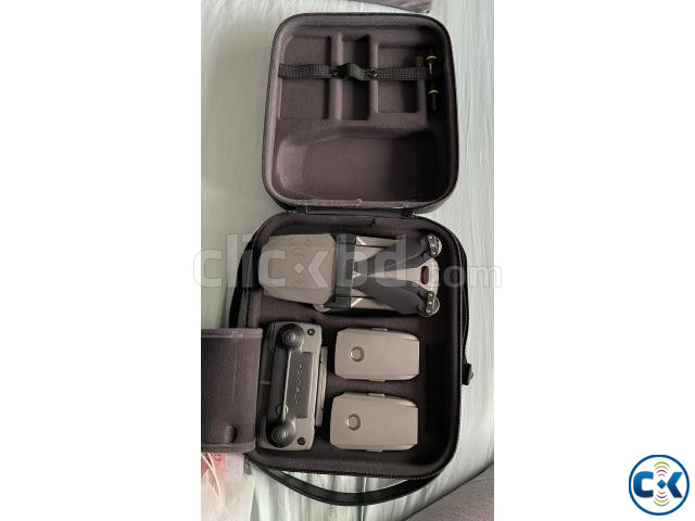 DJI Mavic 2 Pro fly more combo with carrying case large image 3
