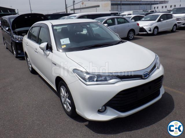 TOYOTA AXIO G HYBRID CAR 2017 large image 0