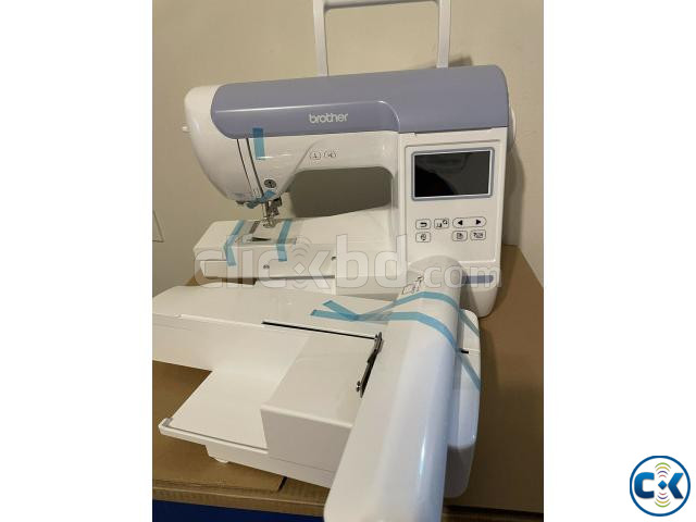 New Brother PE800 5x7 Embroidery Machine large image 3