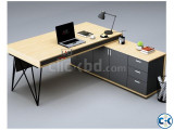 Director Table-UDL-DT-003