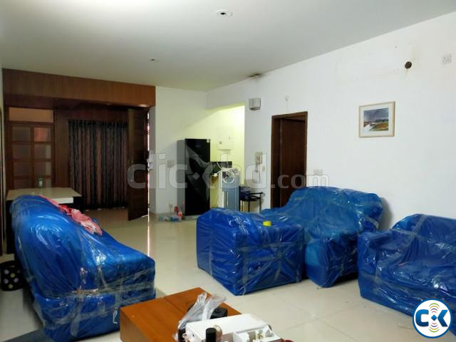 EXCLUSIVE APARTMENT RENT BANANI large image 1