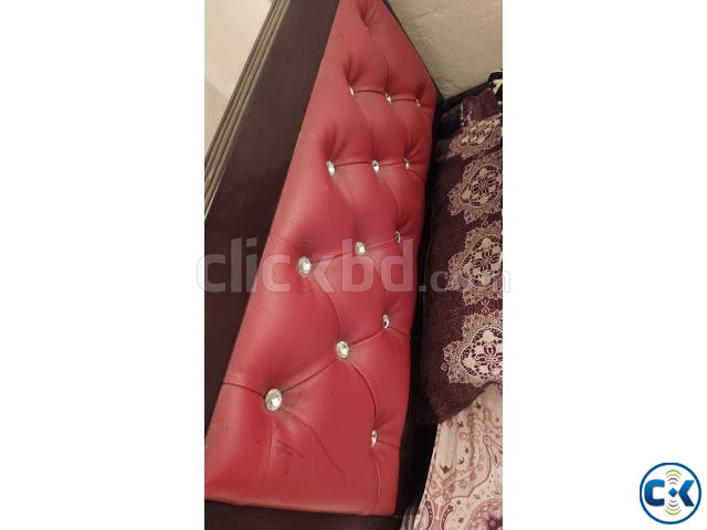 Single bed in mint condition large image 1