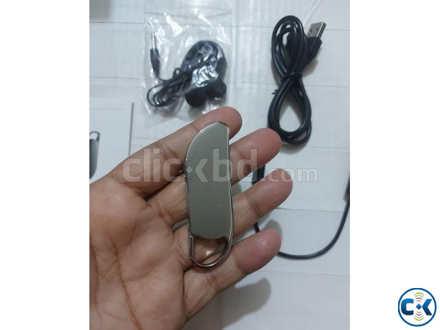 Keychain Hidden Voice Recorder 32GB Build in Memory large image 1