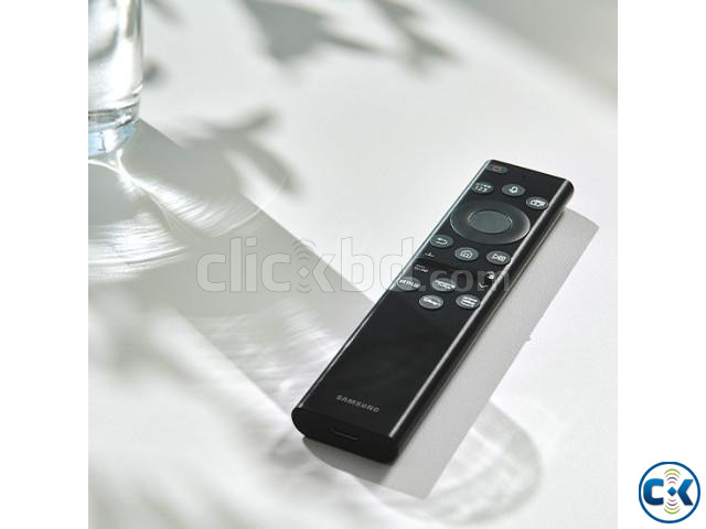 Samsung 55 BU8100 Crystal UHD 4K Smart Voice Control TV large image 1