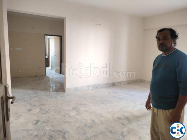 1537 sft brand new flat at Sidheswari lowest price. large image 0