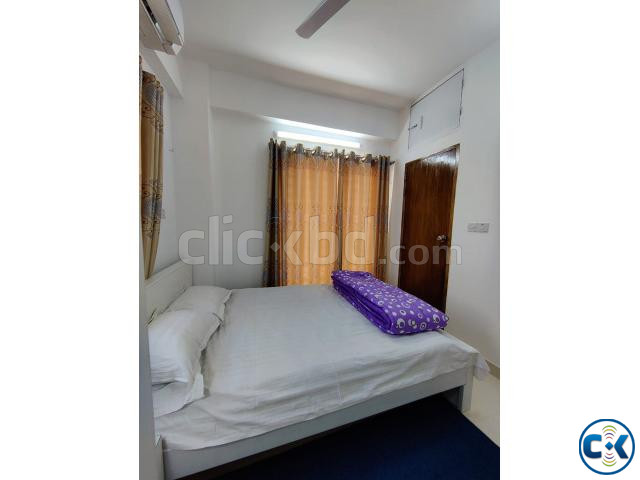 Two BHK Serviced Apartment RENT In Bashundhara R A. large image 2