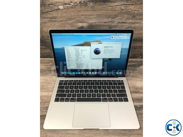 MacBook Air 2018 13 RETINA 1.6 GHz i5 128GB SSD 8GB RAM Sil large image 0