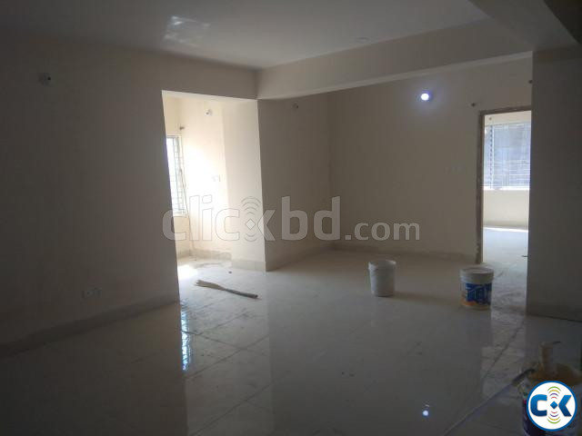 Flat Rent In Vashantek Area large image 3