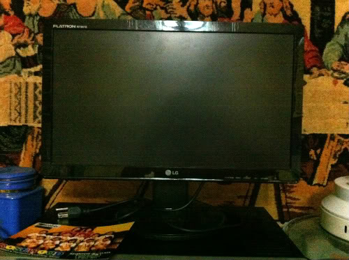 LG W1949s LCD Monitor. large image 0