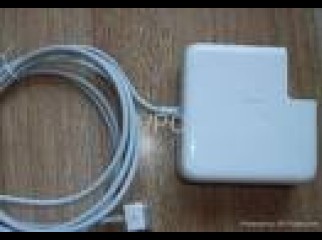 MAC book MAC book pro 100 origina charger 4sell