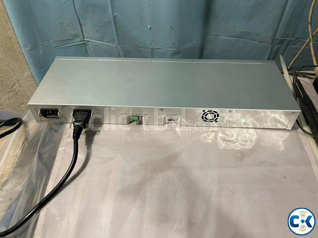 Mikrotik RB1100AHX4 13X Gigabit Ethernet Router. large image 3