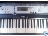 Yamaha psr E213