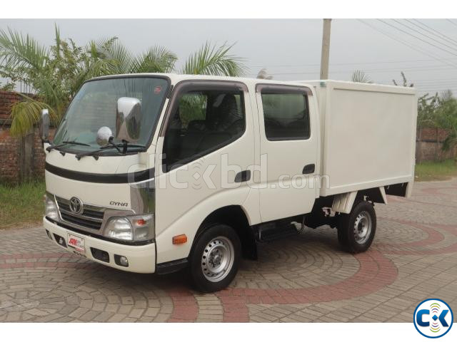 Toyota Dyna W CAB 2016 large image 0