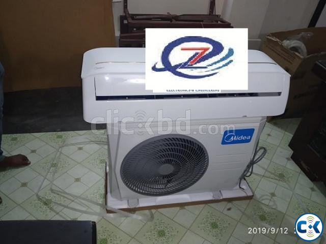 Wall mount split air conditioner 30000 BTU 2.5 TON Midea large image 1